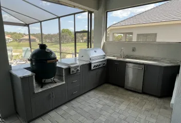 outdoor kitchen
