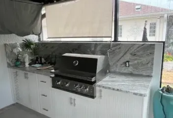 outdoor kitchen